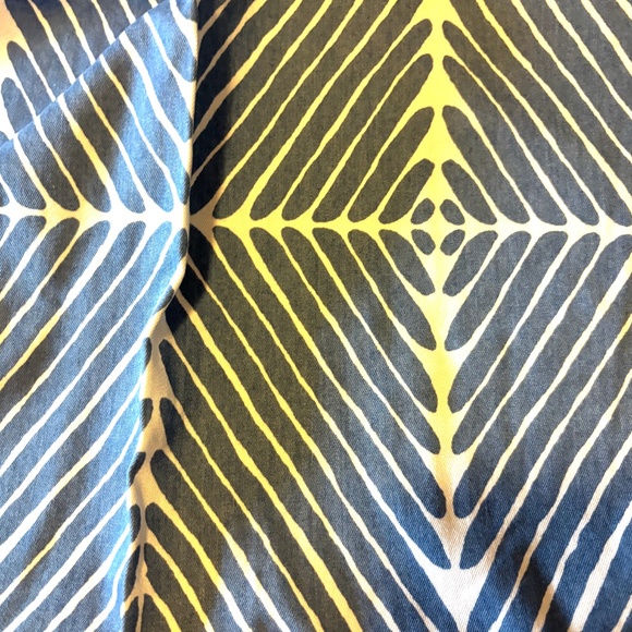 Marimekko and Uniqlo collab light blue and white denim A line midi skirt NWT - Picture 4 of 12